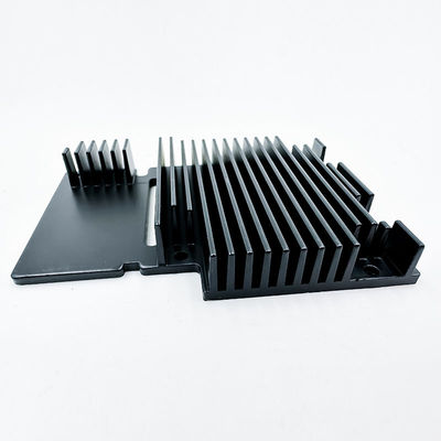 Κράμα αργιλίου CNC που επεξεργάζεται τα μέρη Heatsink για τη βιομηχανική κατασκευή στη μηχανή