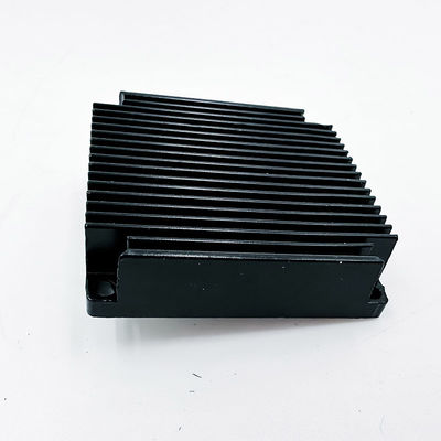 ISO9001 αργίλιο Heatsink εξώθησης αργιλίου συνήθειας για το δορυφόρο επικοινωνιών