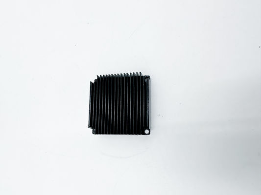ISO9001 αργίλιο Heatsink εξώθησης αργιλίου συνήθειας για το δορυφόρο επικοινωνιών