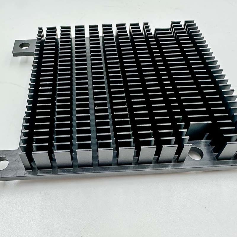 Η στερεάς κατάστασης κίνηση heatsink, στερεάς κατάστασης κίνηση SSD υπολογιστών heatsink, σκληρός δίσκος ηλεκτρονικών συστατικών heatsink περιβάλλει